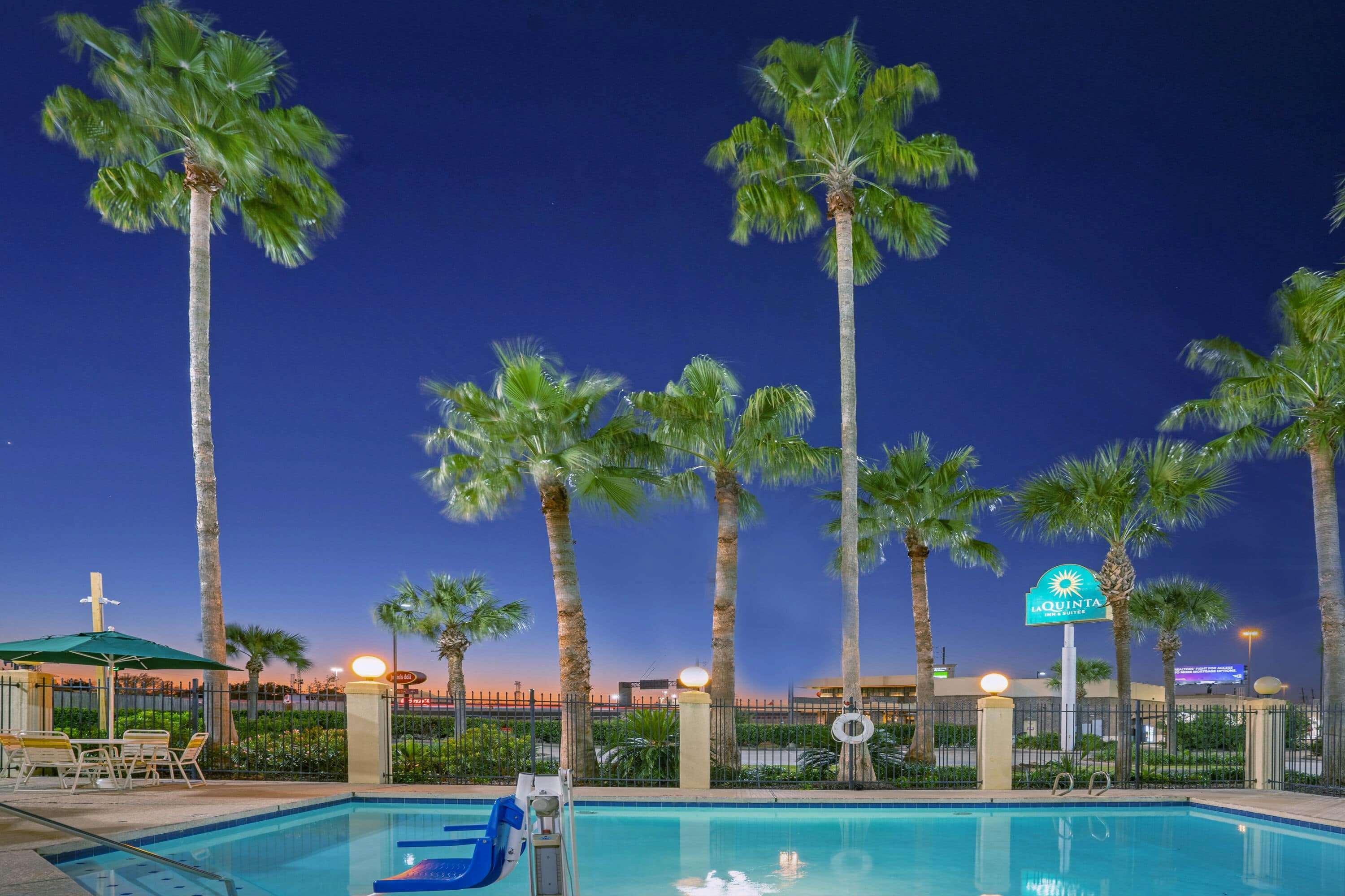 La Quinta By Wyndham Houston Nw Brookhollow Exterior photo